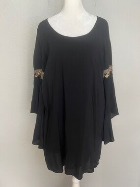 Va Va Ruffle Sleeve Embroidered Shift Dress Black Size Medium